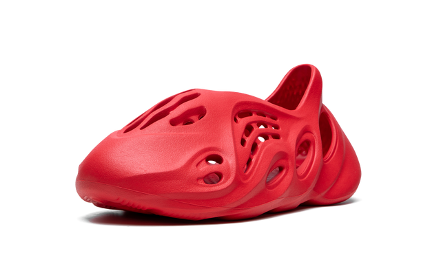 Adidas Yeezy Foam RNNR Vermillion 