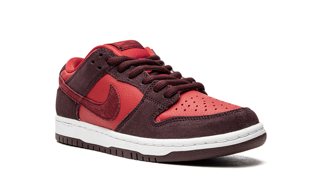 Nike SB Dunk Low Kirsche 